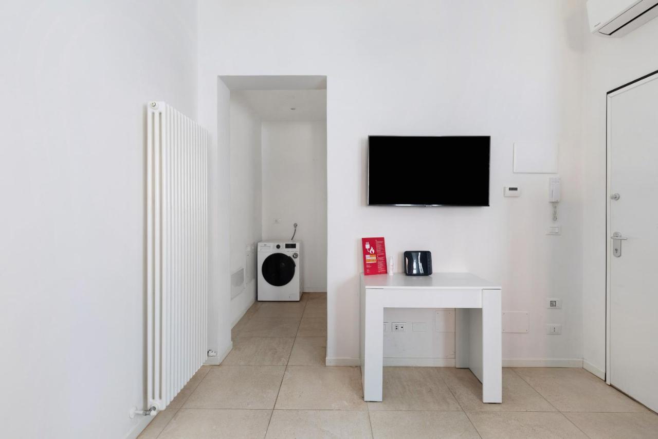 Modern Studio In Borgo Panigale By Wonderful Italy ボローニャ エクステリア 写真